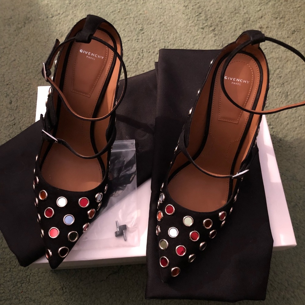 Givenchy Pump, Multicolor Studs (Like New) - image 4